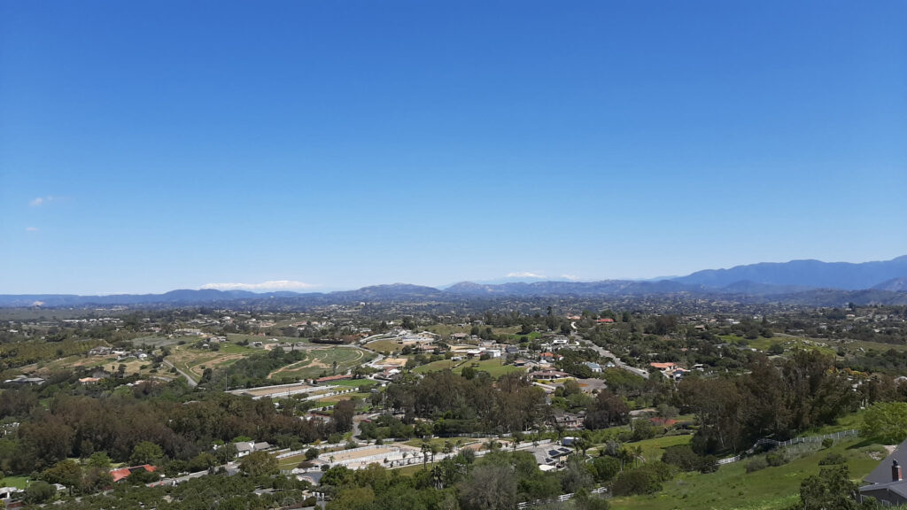 Looking east out over Fallbrook with the snowcapped mountains in the background.